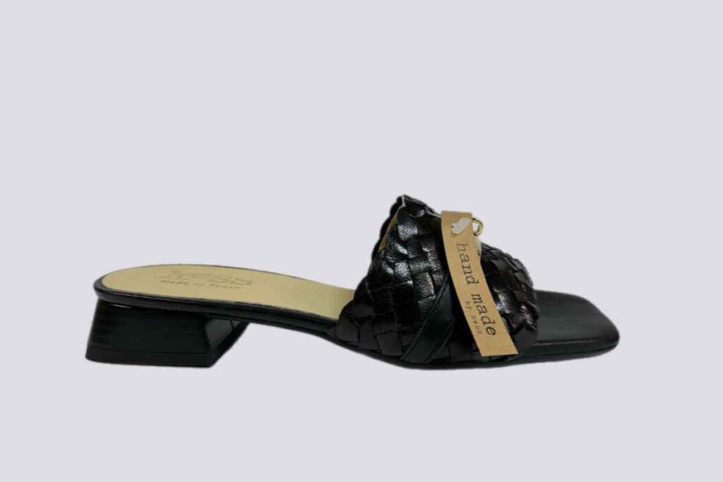 KESS NEGRO  25500