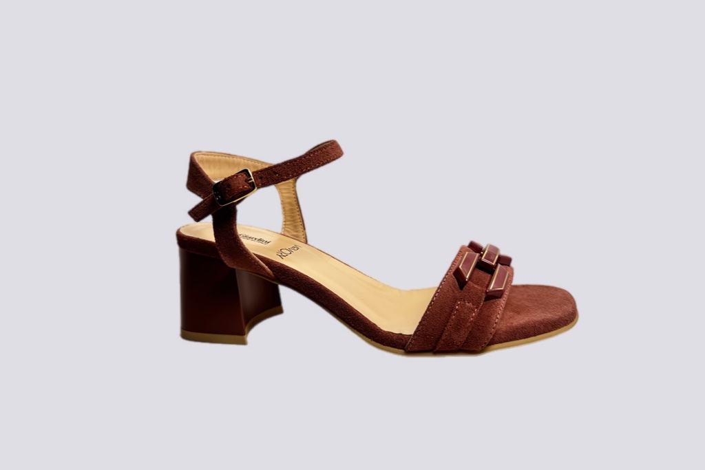 Nero G Rose  27723