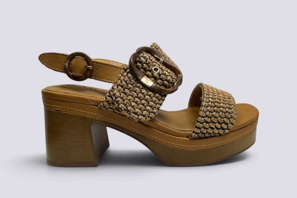 CARMELA   Camel 27157
