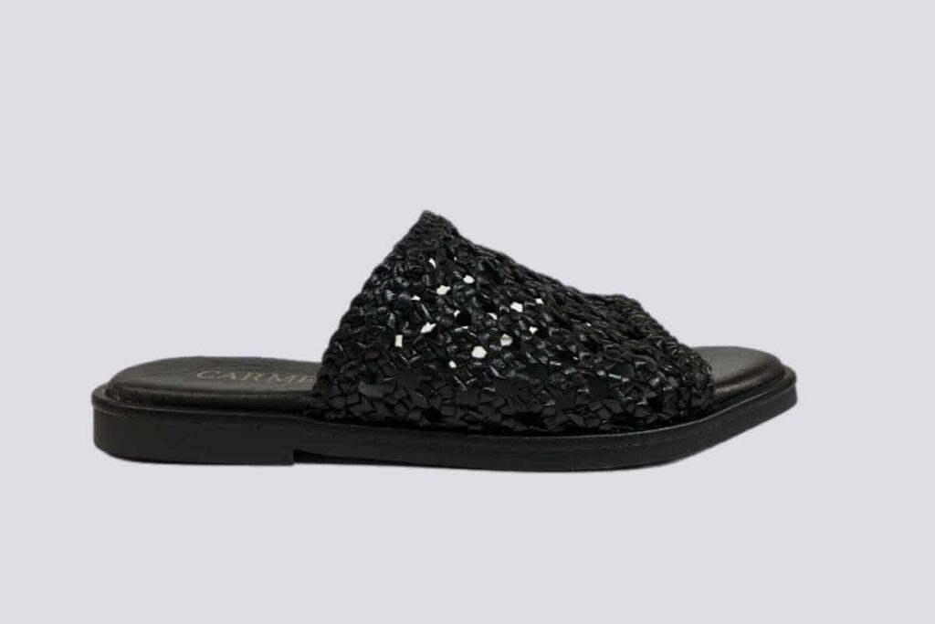 Carmela BLACK  25489