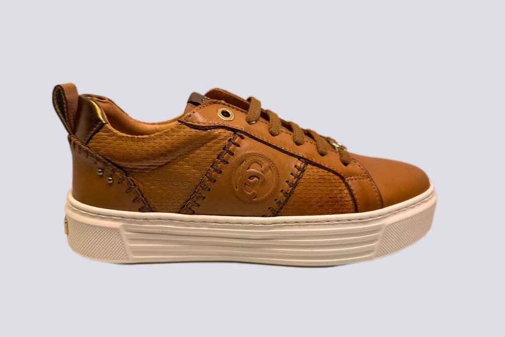 Carmela CAMEL  26057