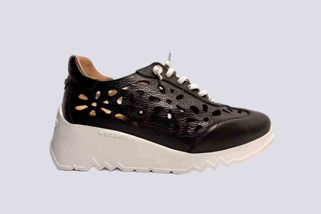 Wonders BLACK  26705