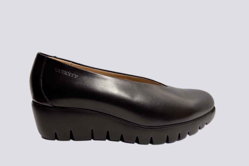 WONDERS Black 26100