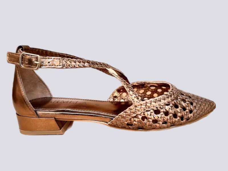 Carmela BRONZE  26319