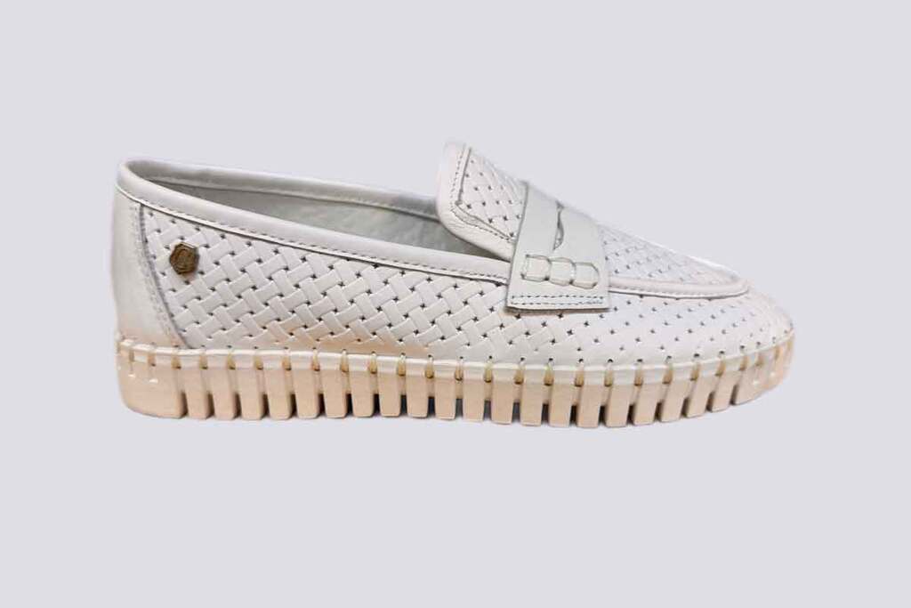 Carmela WHITE  26303