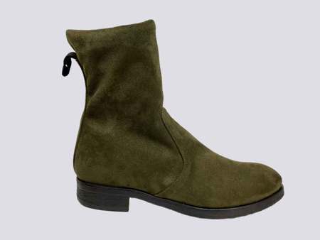 Colle 22596 Suede Olive