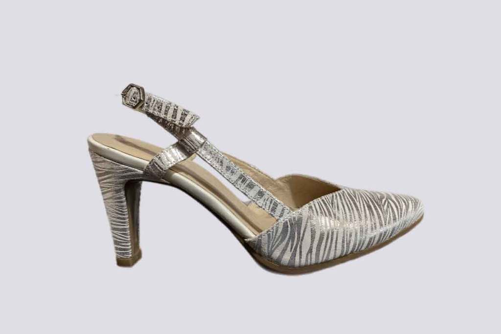 Wonders  Metalic Streaked Suede Pointed toe Slingbacks  Silver 24428