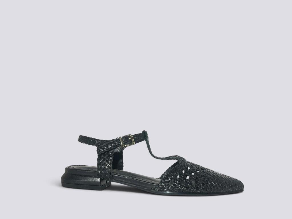 CARMELA   BLACK  27132