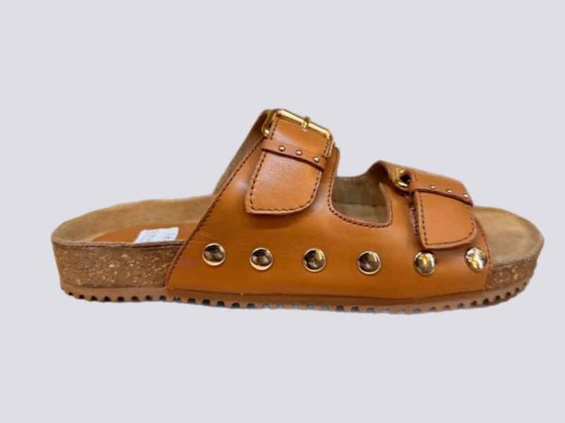 Carmela CAMEL  26128