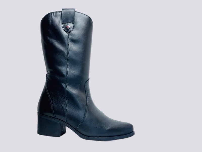 Menargues Black 26245