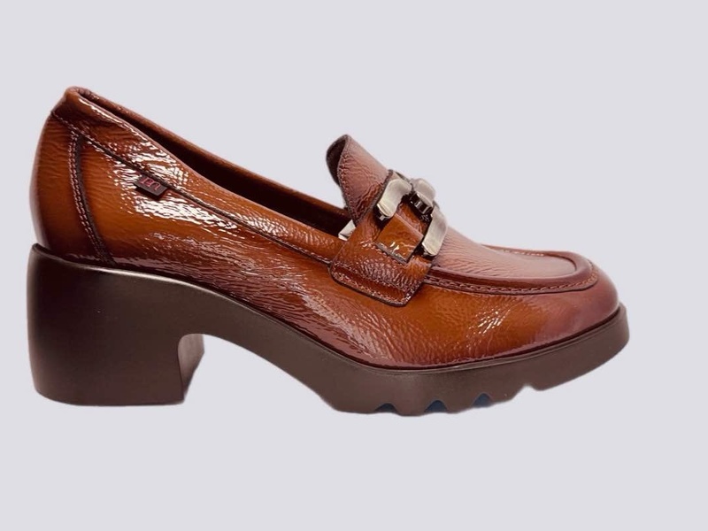 Menargues Patent Tan 26221